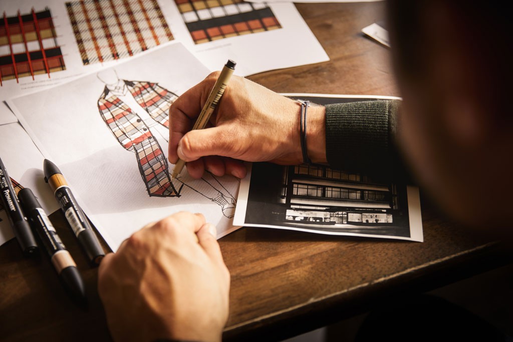 Daks 125 anniversary check