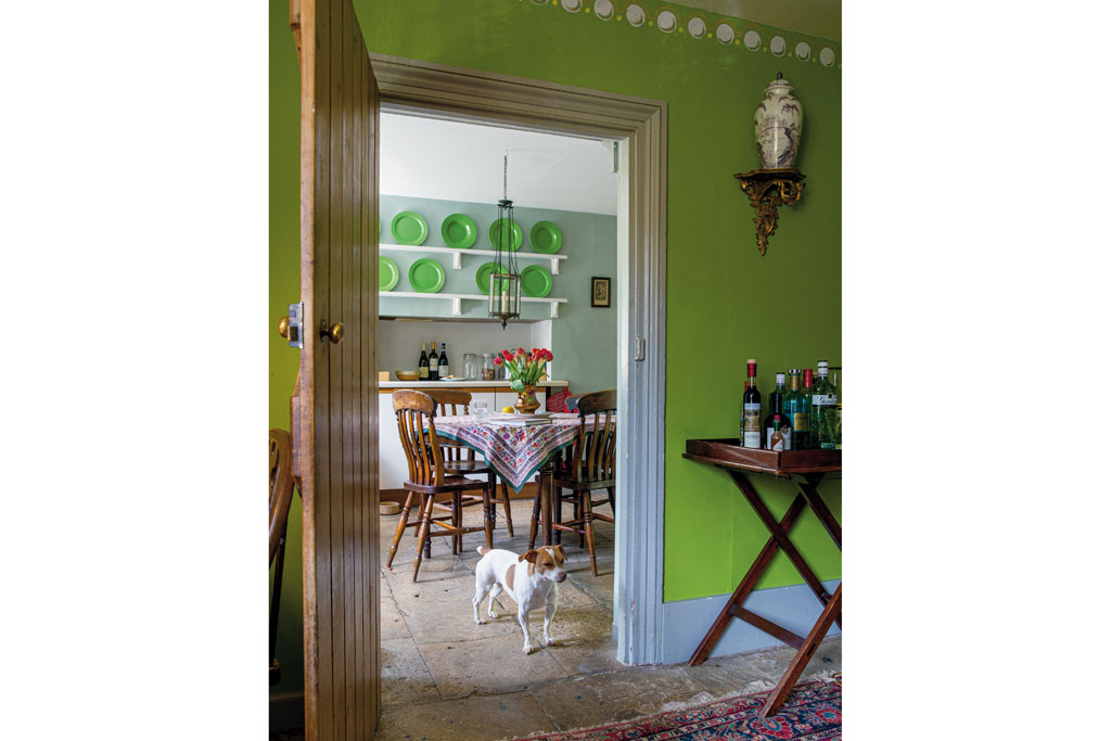 At Home In English Country Side Designers and Their Dogs