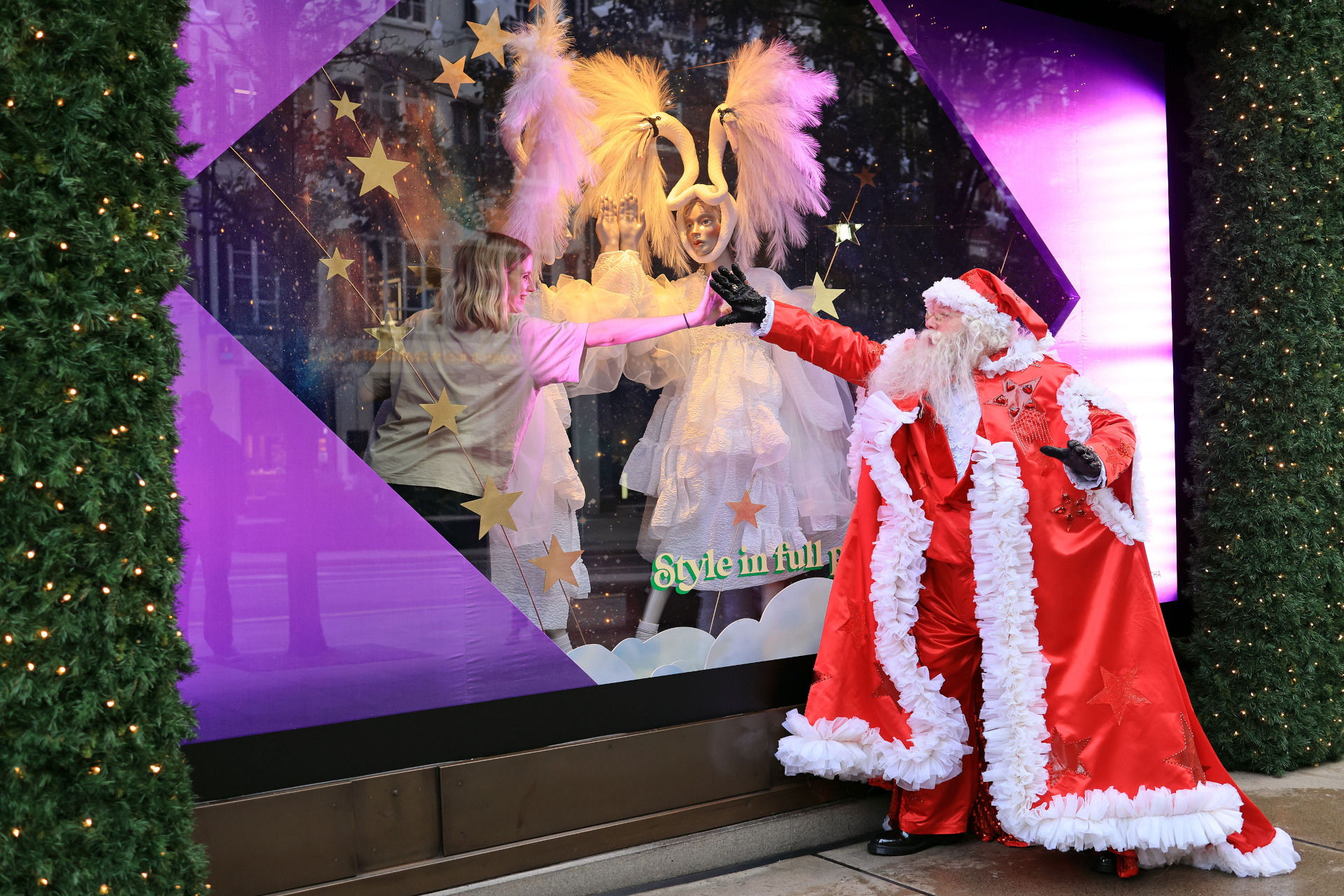The Best Christmas Window Displays in London 2021