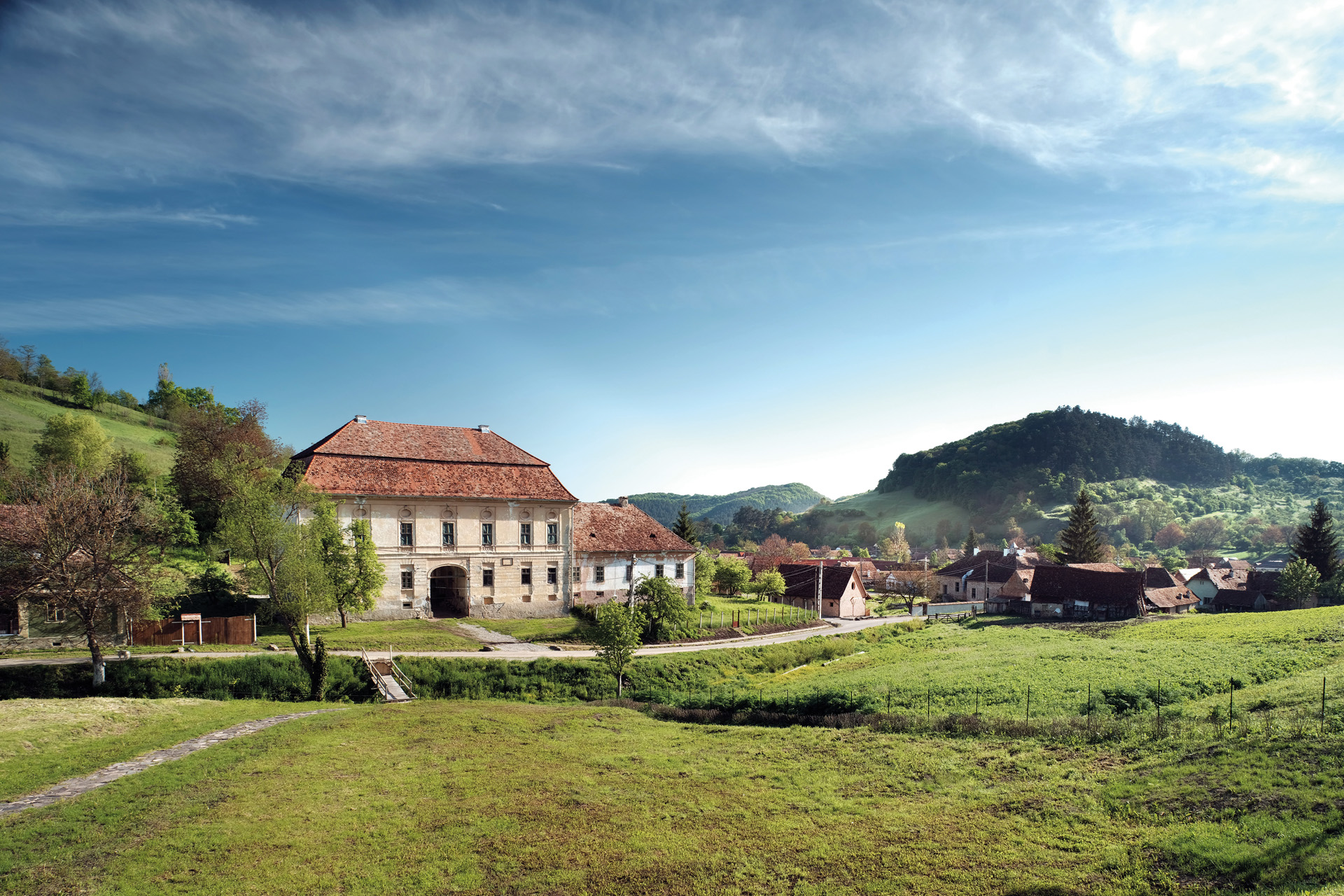 Hotel Transylvania: Bethlen Estates, Romania – Review