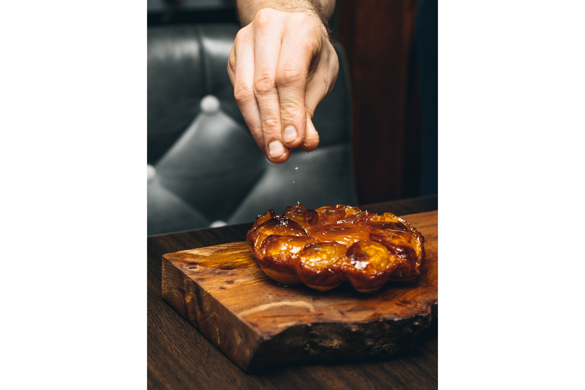 Apple tarte tatin