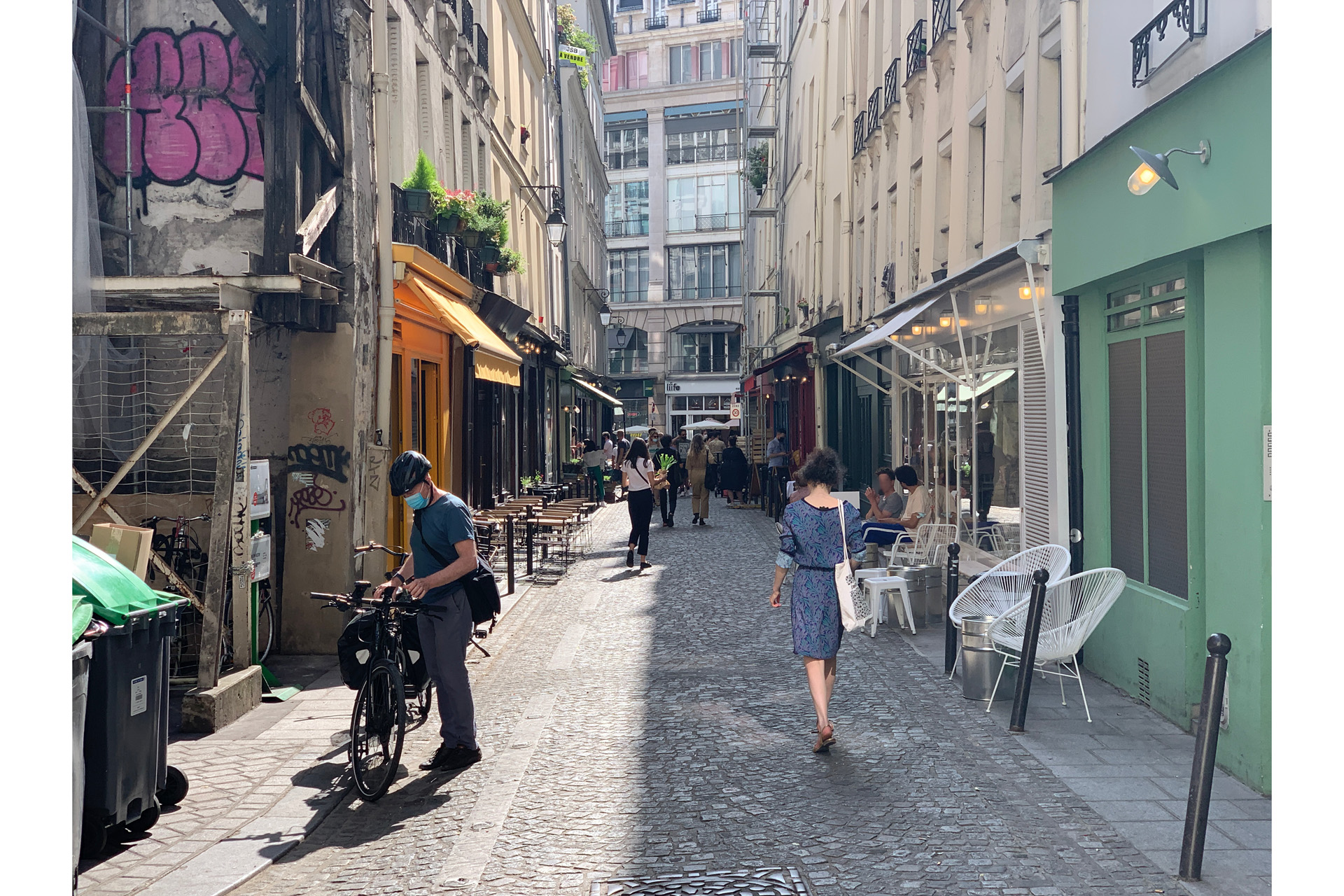 Rue du Nil, the best street to eat and drink in Paris