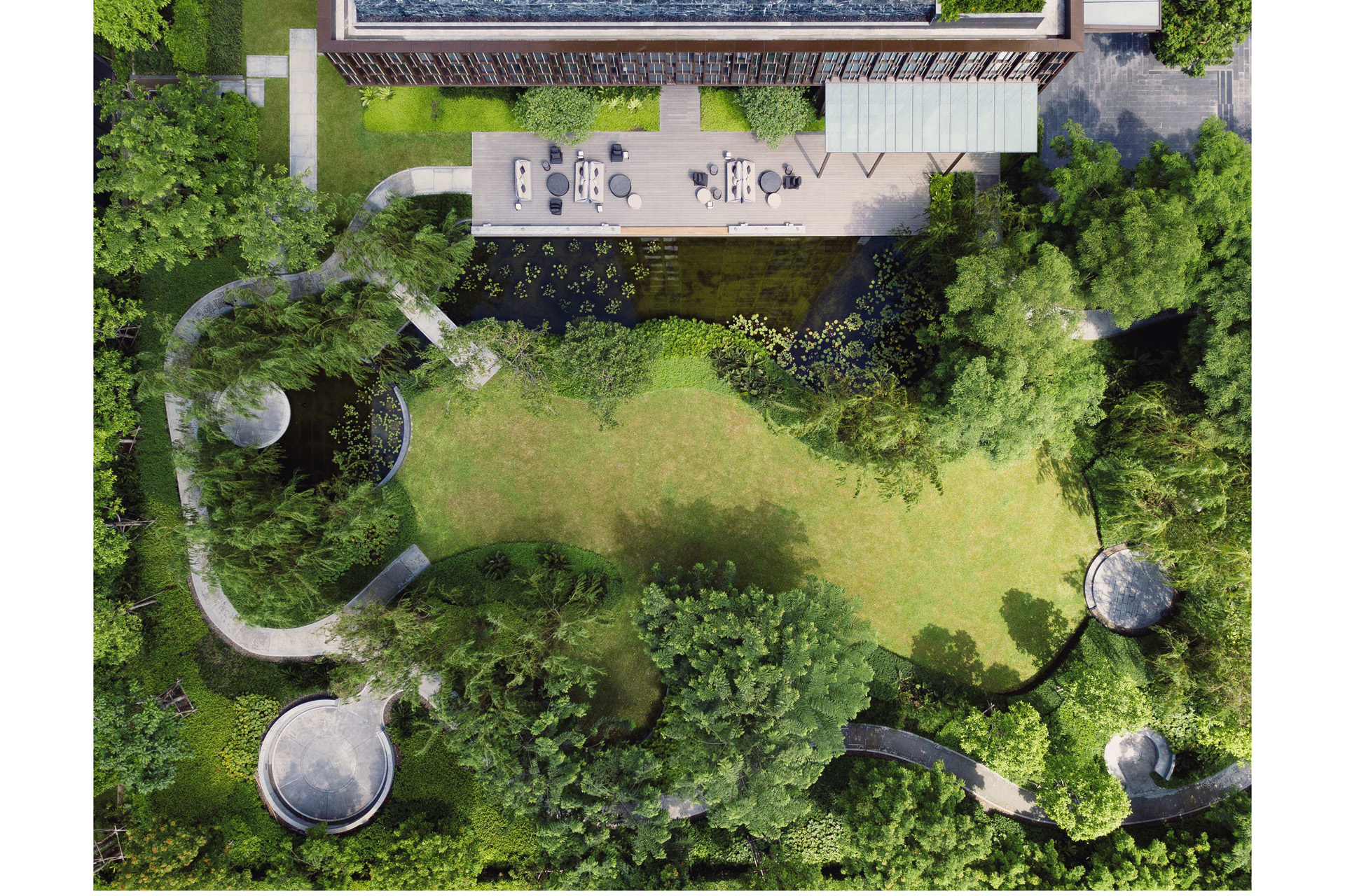 The garden at the Maa Lai