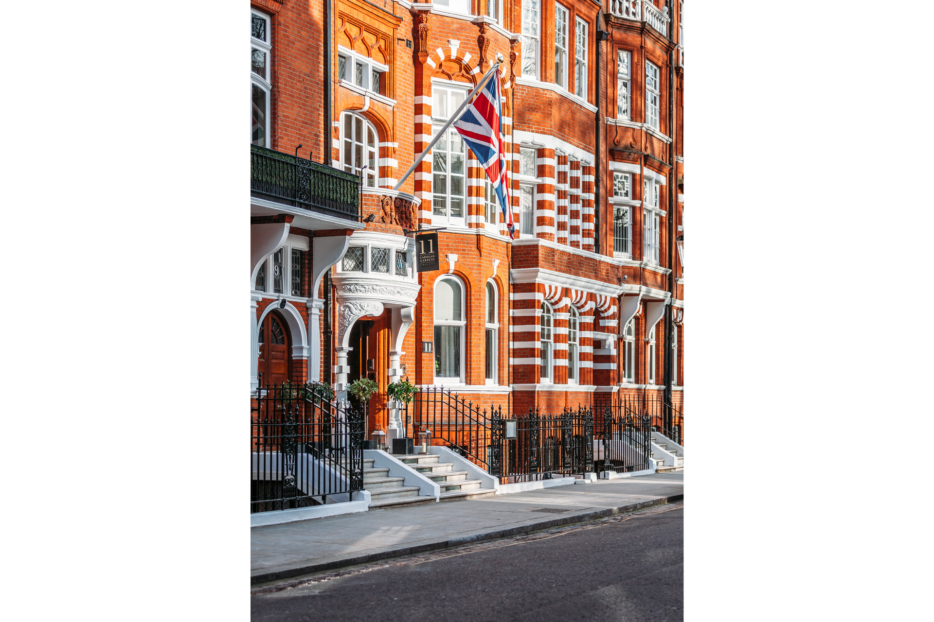 11 Cadogan Gardens